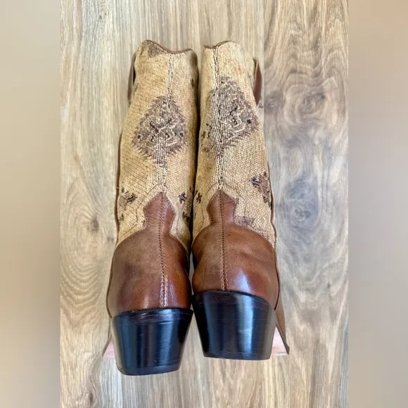 Matisse Brown Leather Cowboy Boots 70s Canvas Tapestry Size 6 NWOT