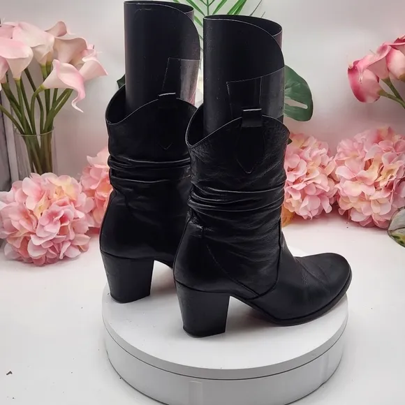 Max &amp; Co. Black Leather Small Boots With Heel Sz. 36/6