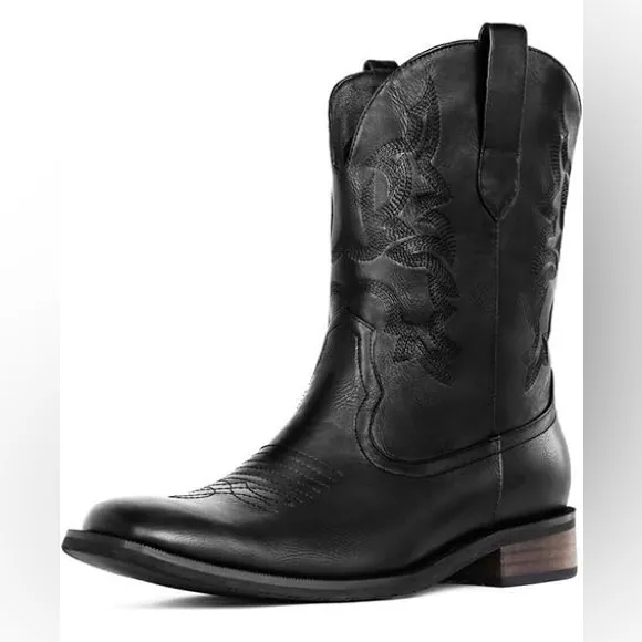 Men’s Black Cowboy Leather Boots Stitching, short brown heel, square toe, 11.5
