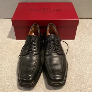 Mens Donald J Pliner Black Leather Dress Shoe - Size 10