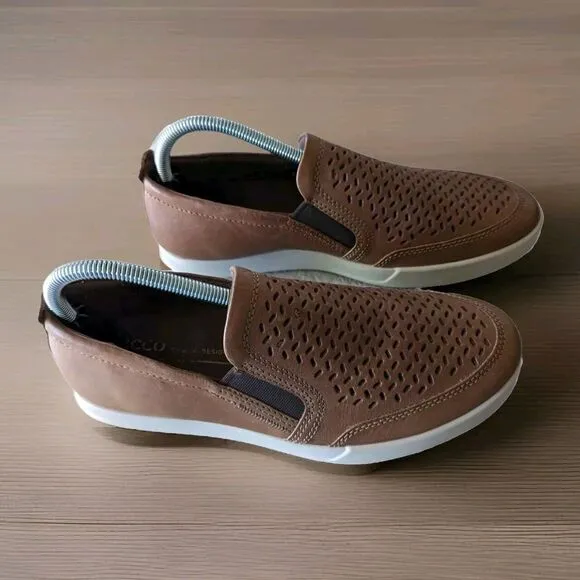 Men's ECCO Perforated Brown Loafer Slip-On Golf Sneakers Size 40 (US 7)