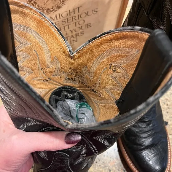 Men’s Justin boots size 6.5B smooth ostrich excellent condition