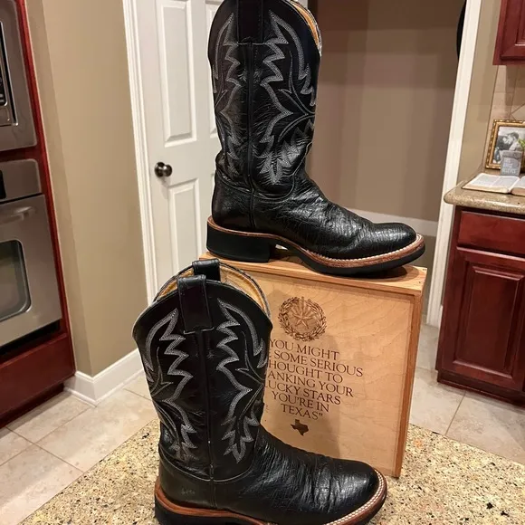 Men’s Justin boots size 6.5B smooth ostrich excellent condition