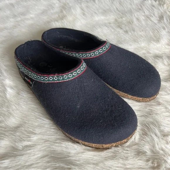 Men's Navy Blue Haflinger Slippers