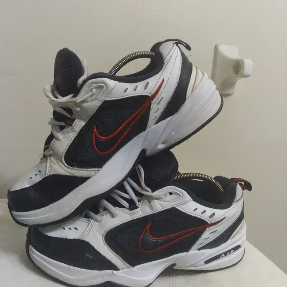Mens NIKE Air Monarch Sneakers sz 10.5 white red black Walking Training Casual