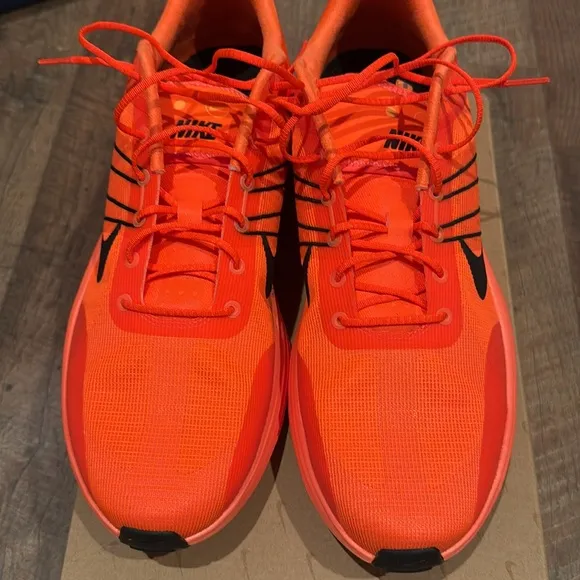 MENS NIKE LUNAR ROAM SNEAKER
