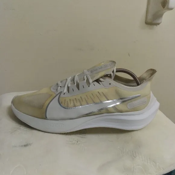 Mens Nike Zoom Gravity Platinum White Sneakers BQ3202-008 Size 12
