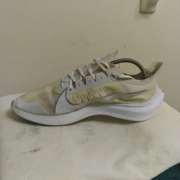 Mens Nike Zoom Gravity Platinum White Sneakers BQ3202-008 Size 12