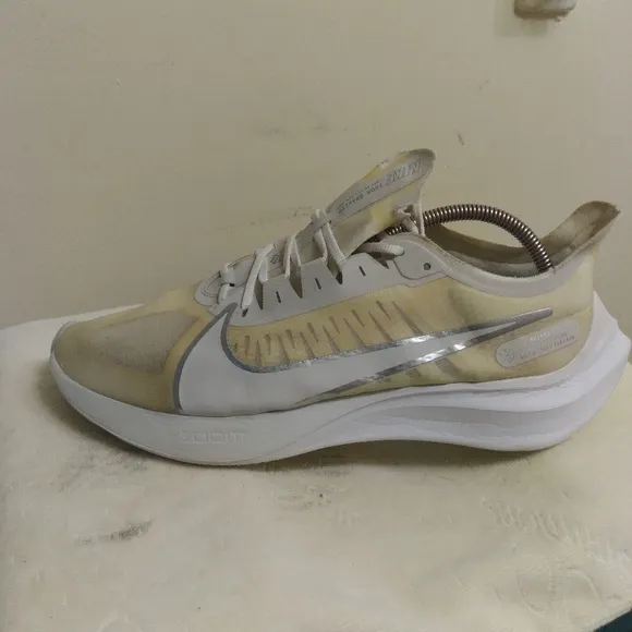 Mens Nike Zoom Gravity Platinum White Sneakers BQ3202-008 Size 12