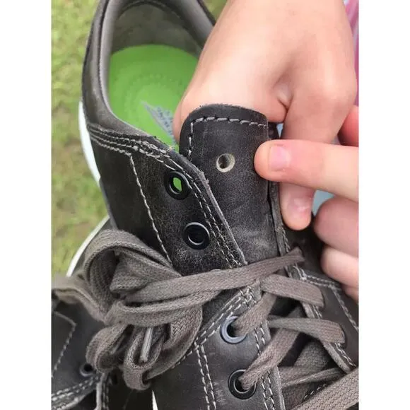 Mens size 9.5 never worn Safety Toe Oxford