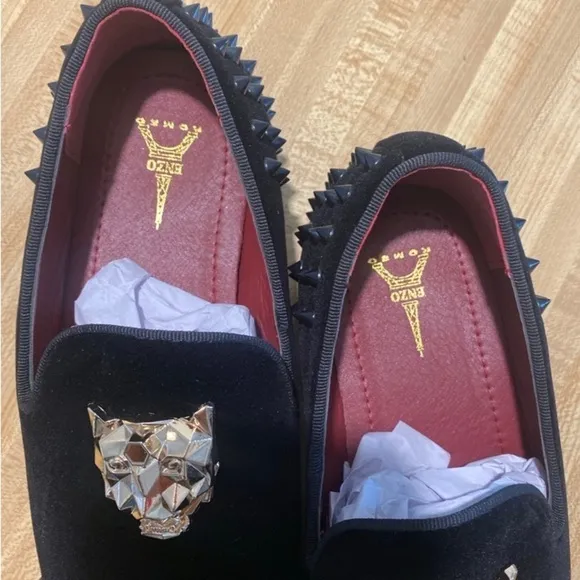 Men's Spikes Dress Shoes Black Velvet Loafers Gold Buckle Slip-On NWOT size 8.5