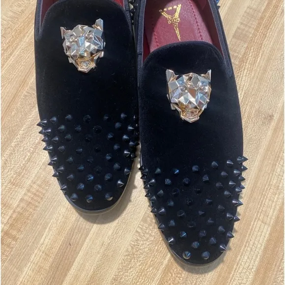 Men's Spikes Dress Shoes Black Velvet Loafers Gold Buckle Slip-On NWOT size 8.5