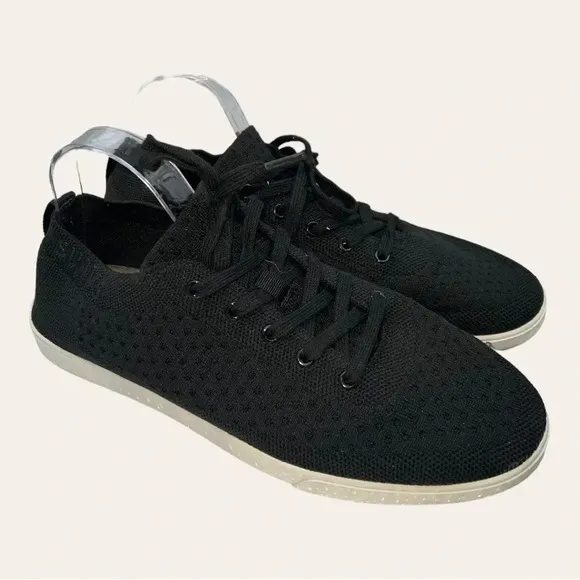 MEN’S SUAVS THE ZILKER SHOES BLACK WITH WHITE SOLE SIZE US11.5