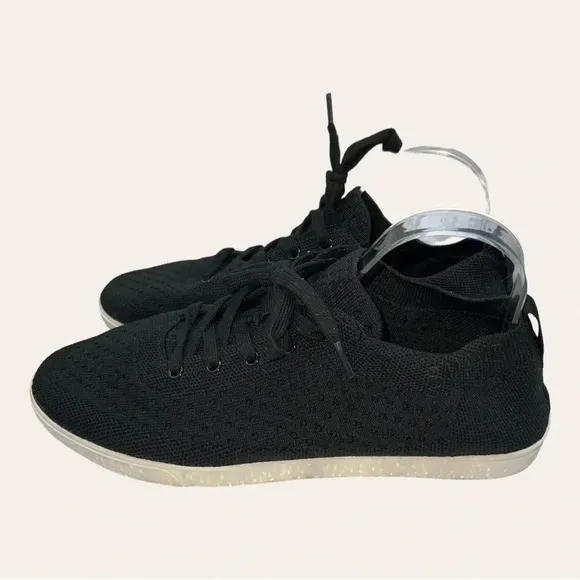 MEN’S SUAVS THE ZILKER SHOES BLACK WITH WHITE SOLE SIZE US11.5