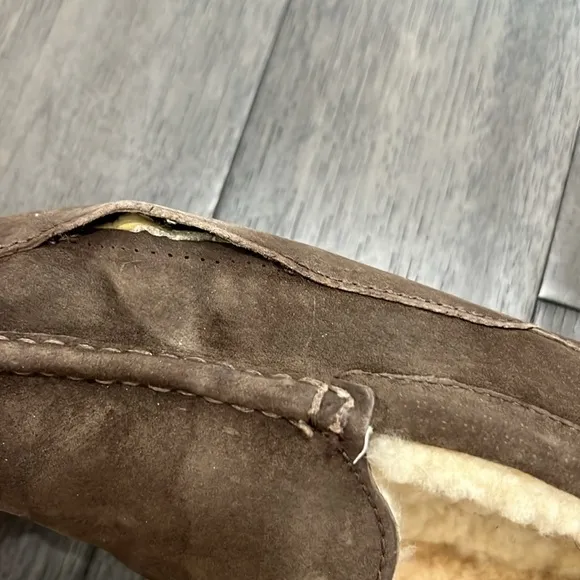 Mens Ugg Australia suede loafers/slippers