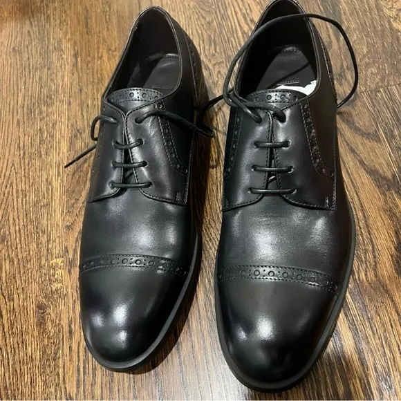Men's Zegna black leather dress shoe