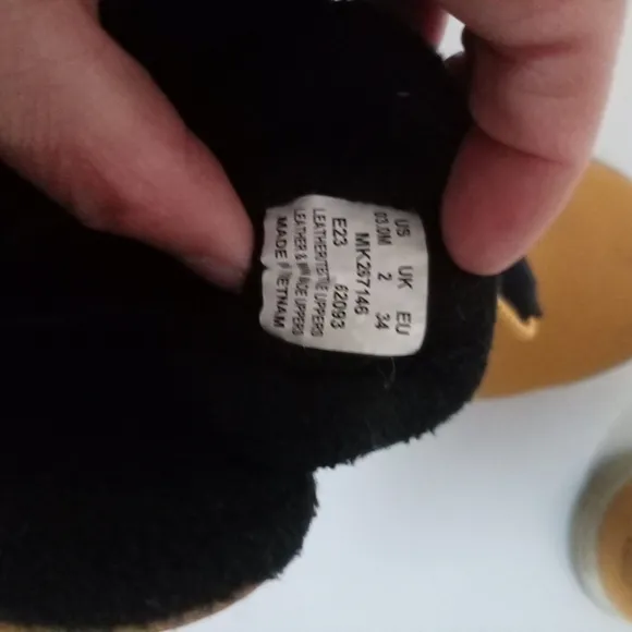Merrell Kids' Tan and Black Winter Boots