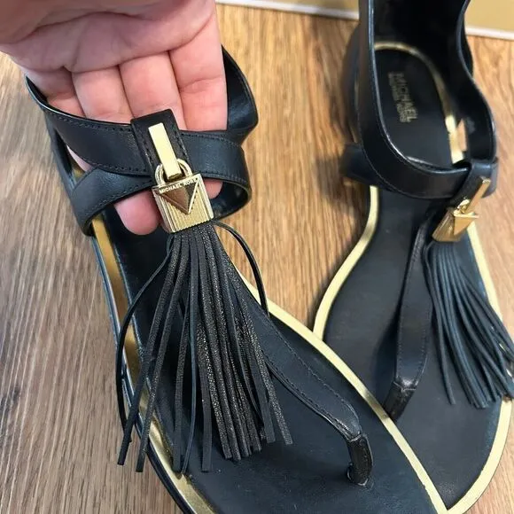 Michael Kors black gold T strap sandals shoes women’s 8