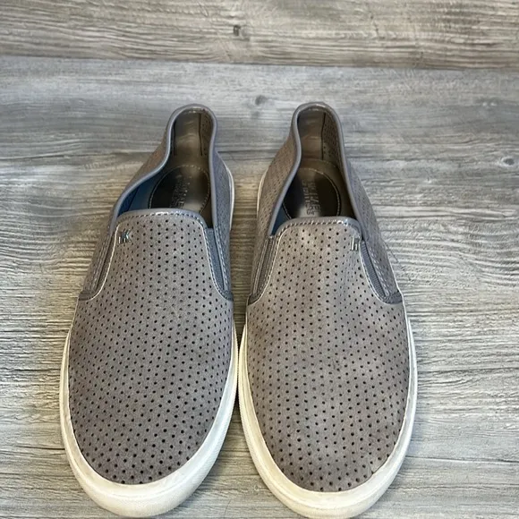 Michael Kors Brett perforated pearl grey suede leather slip on sneakers size 7
