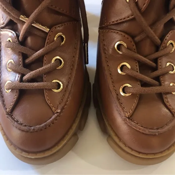 MICHAEL KORS Ridley Lace-Up Bootie Size 6M