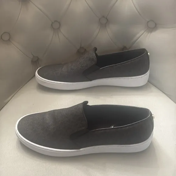 Michael Kors Slip on sneaker Brown Sneakers Size 11 EUC