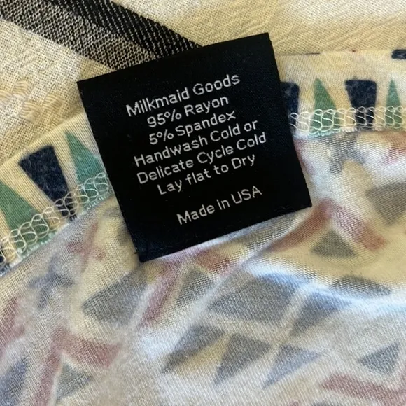Milkmaid goods • printed nursing feeding lounge robe