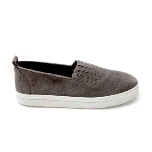 Minnetonka Women’s Gabi-Slip On Sneakers (3191)