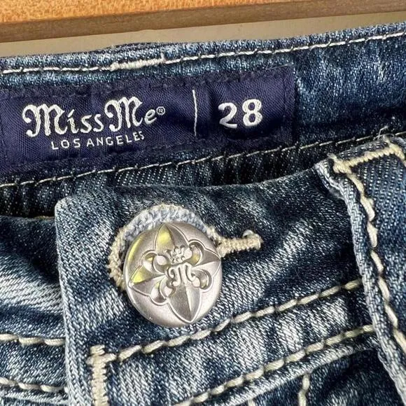 Miss Me Jeans 28 Mid Rise Ankle Skinny Distressed Embroidered Aztec Pockets WMNS