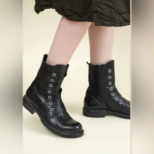Moma  Ankle Boot