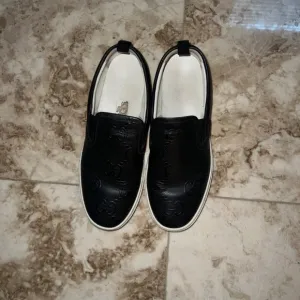 Mothers day special Gucci Black Slip-On Sneakers