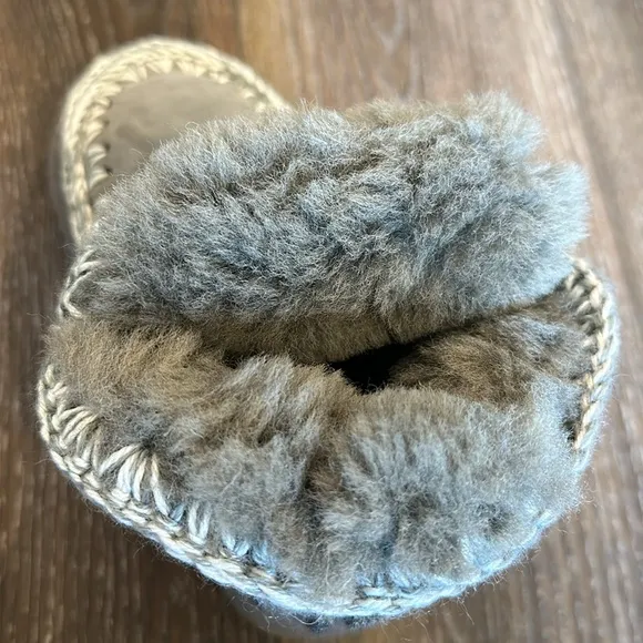 Mou Glitter Logo Sheepskin Boots Size 36