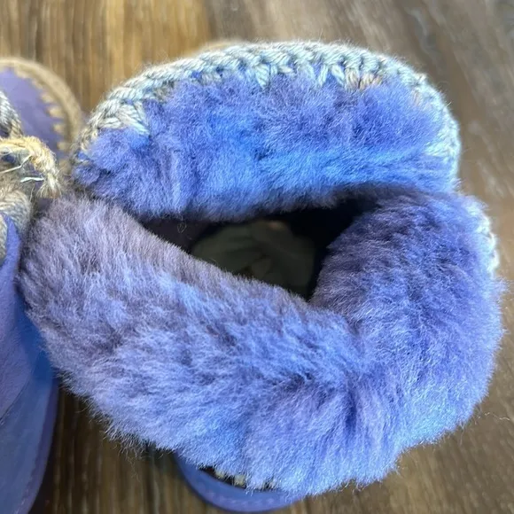 MOU Sheepskin Boots Size 36