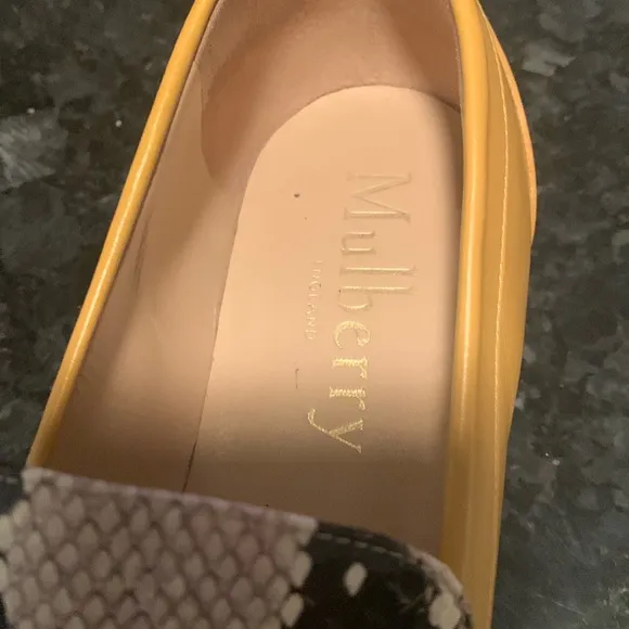 MULBERRY Leather and snakeskin pearl pin loafers Sz 7 /EU 38