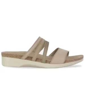 Munro Camila Sandal Size 7 $149