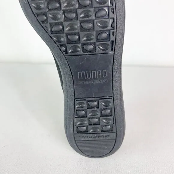Munro NWOB Womens Clay Wedge Slip On Sneakers Size 7