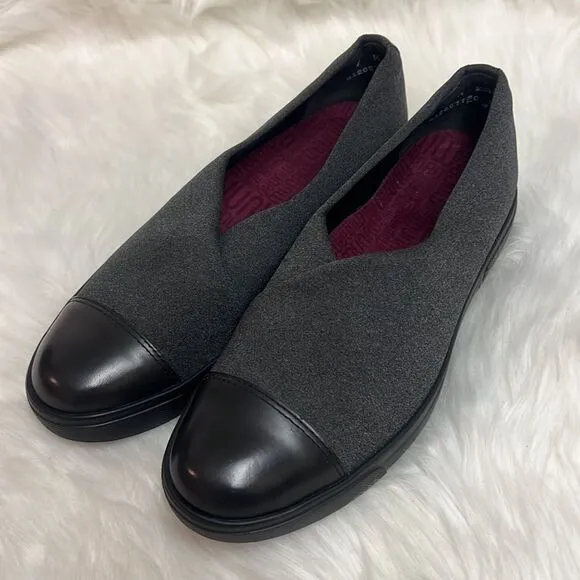 Munro Plum Grey Slip-on Loafer Size 7 BIN 16