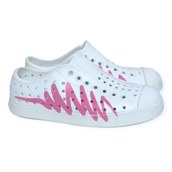 Native‎ Girls Slip On Crayola Sneakers Size 13