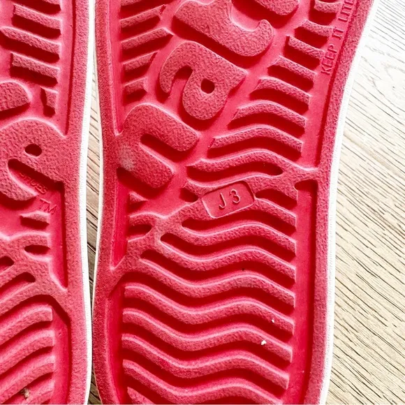 Native x Disney Minnie Mouse Red Jefferson Sneakers