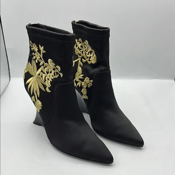 Natori Neko Satin Black and Gold Heeled Boots with Ornate Design NEW