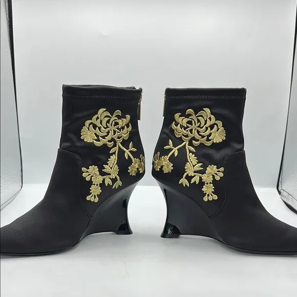 Natori Neko Satin Black and Gold Heeled Boots with Ornate Design NEW
