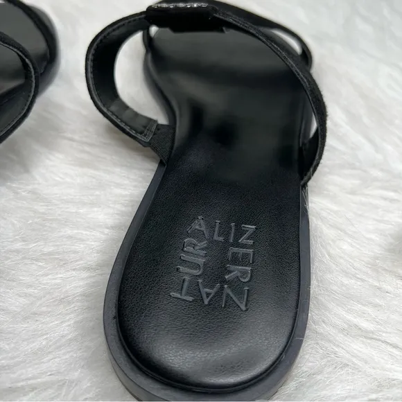 Naturalizer Farica Slide Sandals Embellished Black Size 8.5M