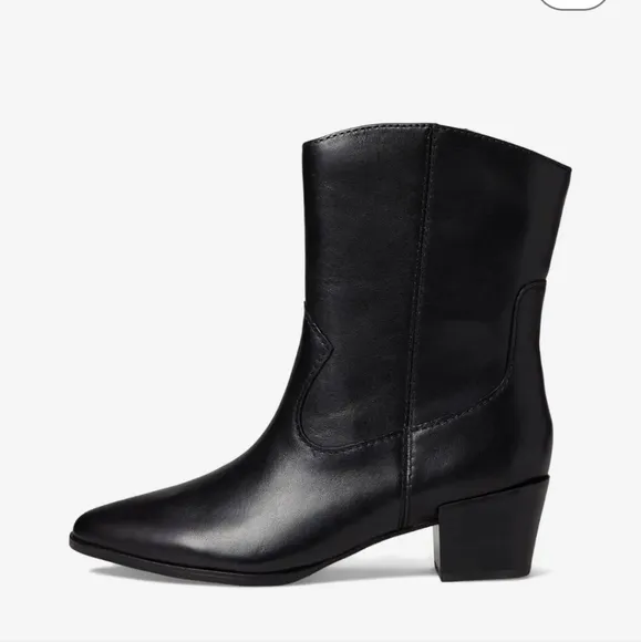Naturalizer Gaby Boots (New Without Box)