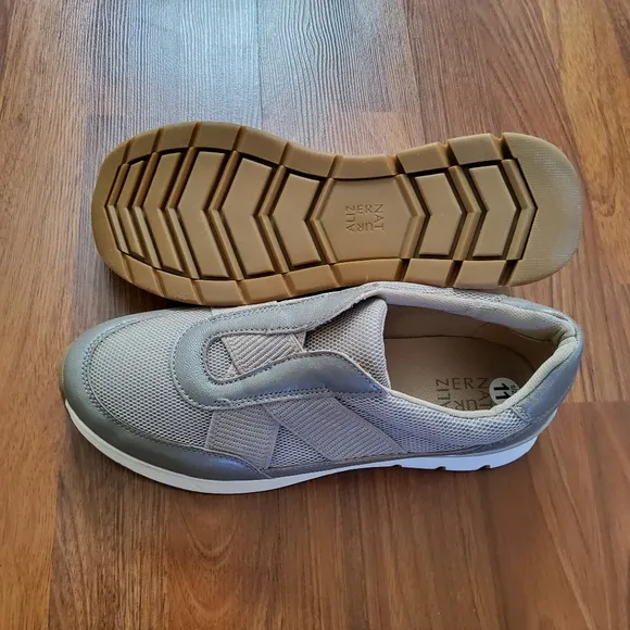 Naturalizer Leather Slip-on Wedge Platform Sneakers 11 Beige New