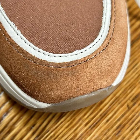 Naturalizer Remy Stretch style slip on sneaker. Suede and neoprene. Size 10.