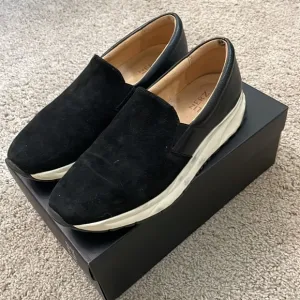 Naturalizer Selah slip on sneakers