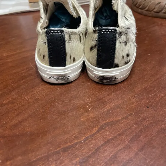 Naughty Monkey Cowhide Distressed Sneakers Wildlife Pony Hair Slip On Casual
