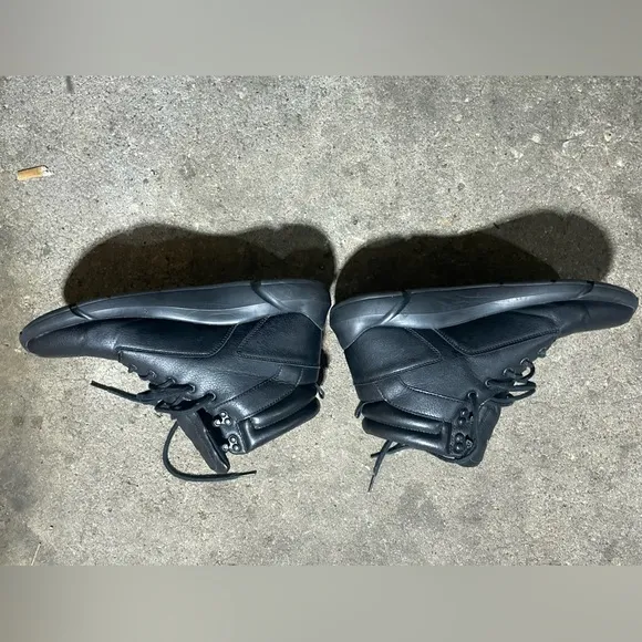 Nautica Black Leather Boots Rugged Durable Design