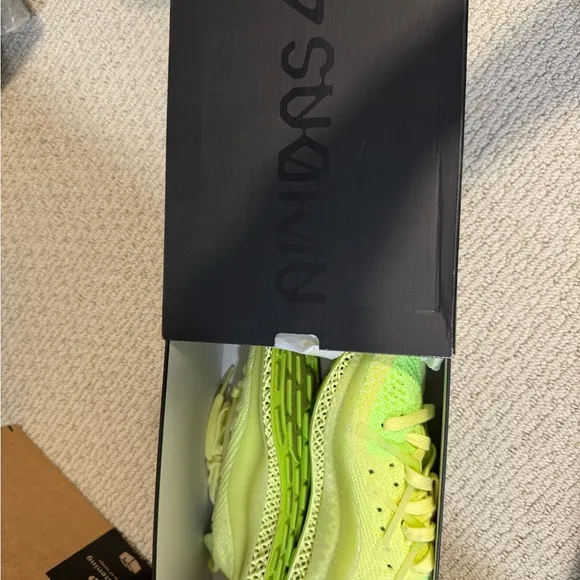 Neon Green Athletic Sneakers adidas size 5 men’s Fusio