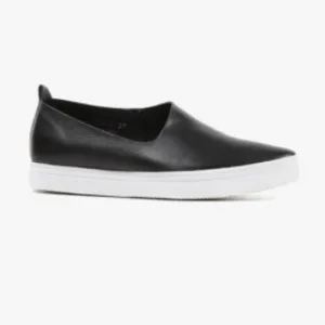NEW ($159.00) Designer ALL BLACK Brand Side Scoop Slip On Sneakers