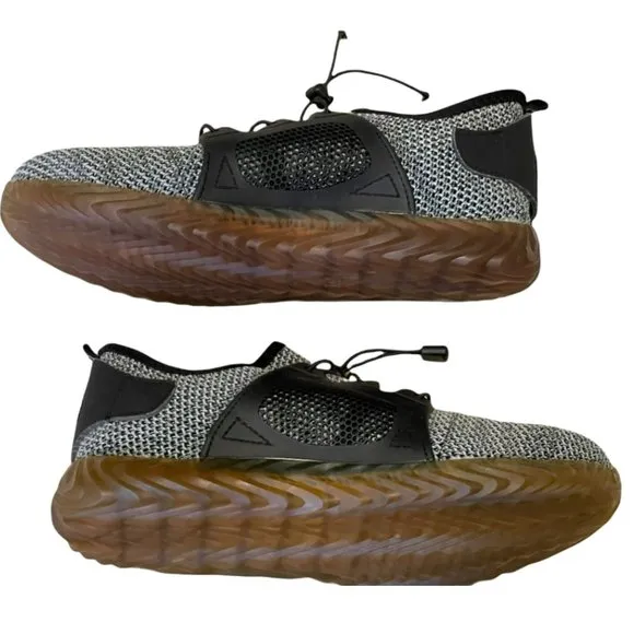 NEW ADIDAS European 3 Stripes Die Weltmarke - Safety Shoes size EU 45 / US 11.5